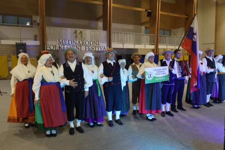 11. MEDNARODNI FOLKLORNI FESTIVAL RAKEK 07 FOTO LJUBO VUKELIČ